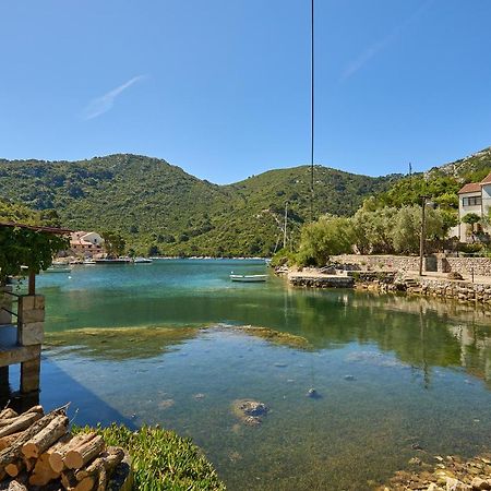 Studio Dolores-Apartment By The Sea Maranovići Esterno foto